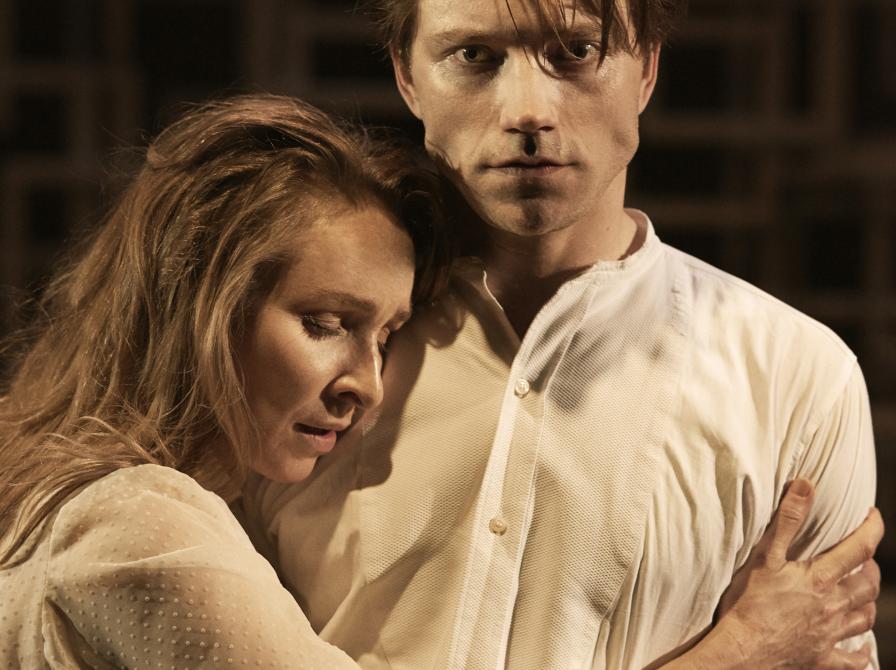 Scene fra forestillingen "Frøken Julie"